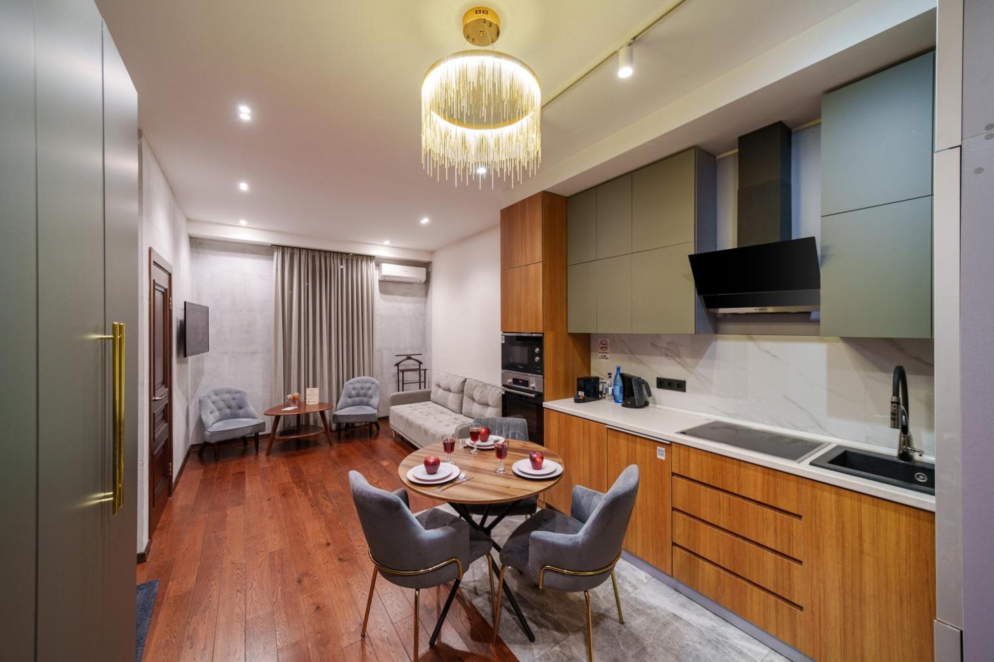 Arch Apart Hotel Yerevan Ngoại thất bức ảnh